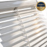 Store venitien aluminium 15mm blanc ouvert 45 degres orientation lumiere modulable petite fenetre cuisine